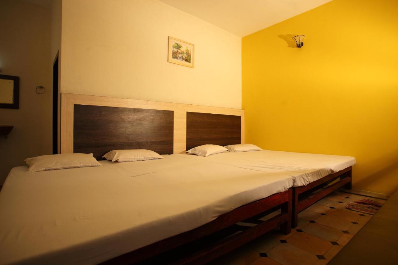 Hotel Siva Sakthi Tiruvannámalaj Kültér fotó