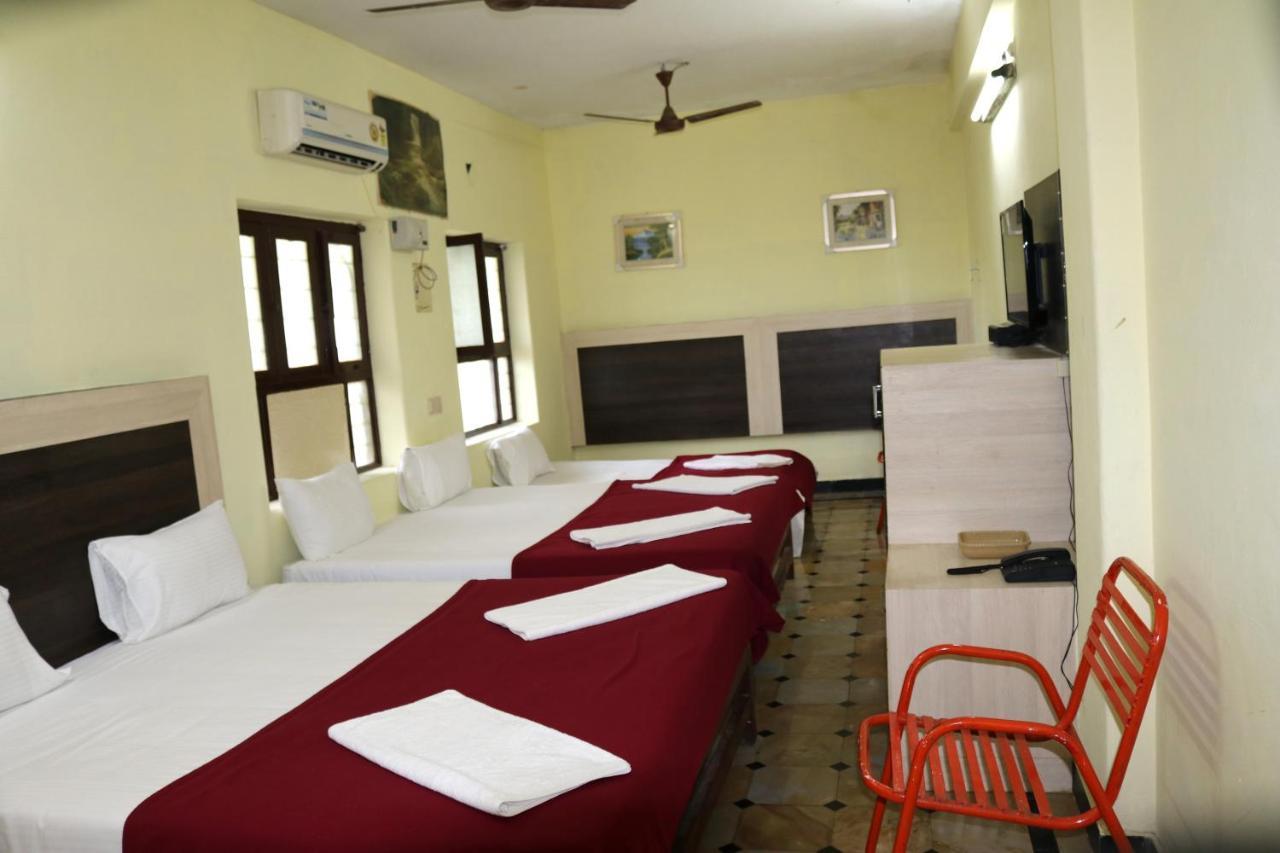 Hotel Siva Sakthi Tiruvannámalaj Kültér fotó