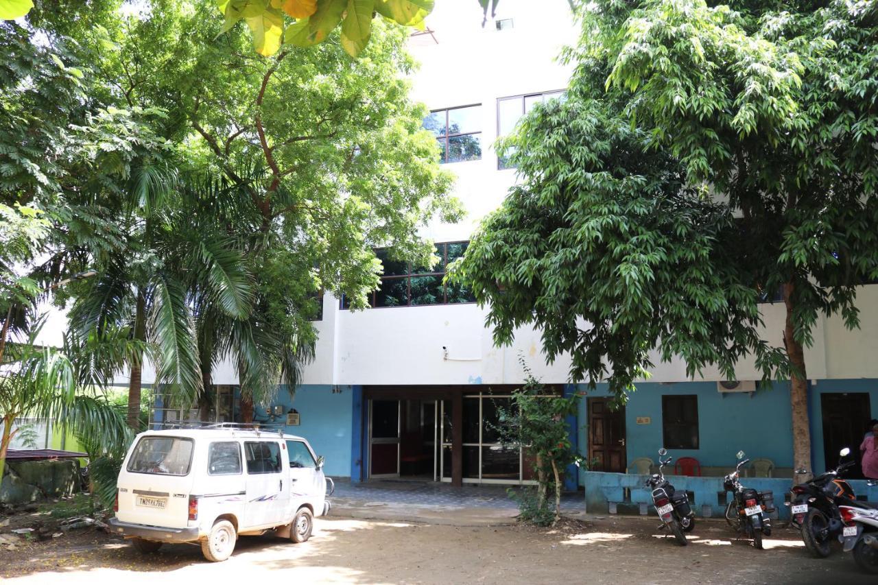 Hotel Siva Sakthi Tiruvannámalaj Kültér fotó