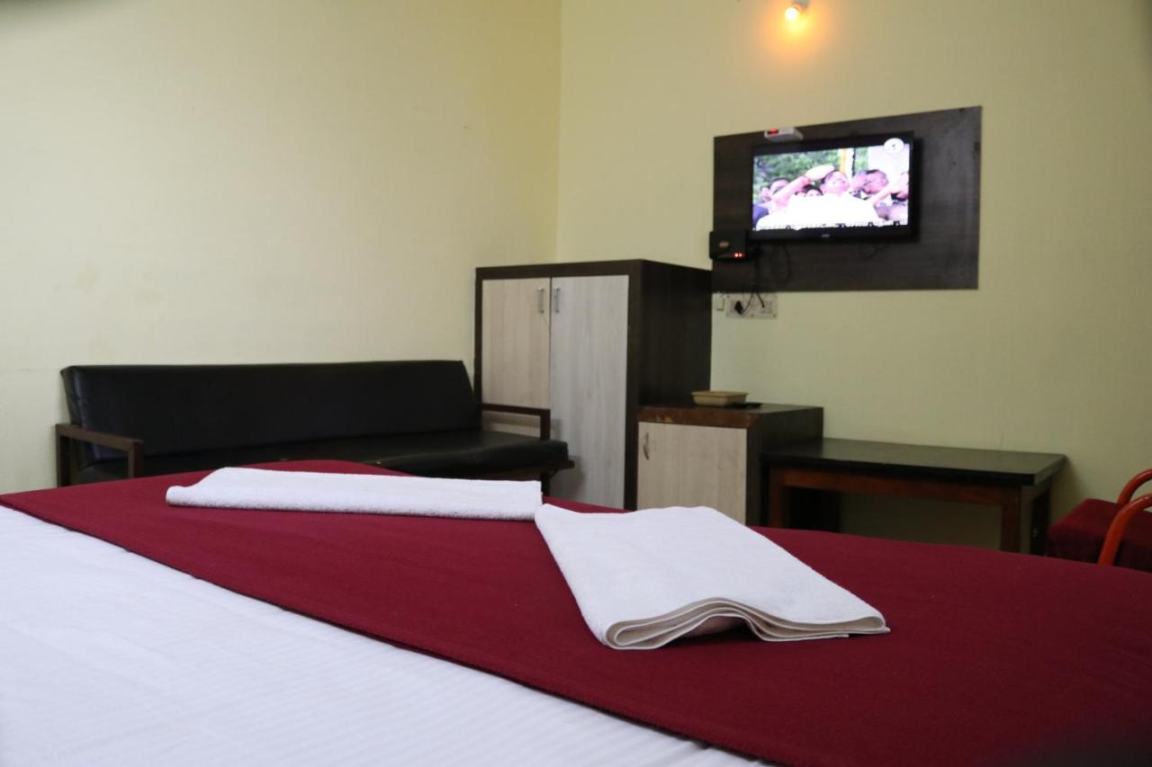 Hotel Siva Sakthi Tiruvannámalaj Kültér fotó
